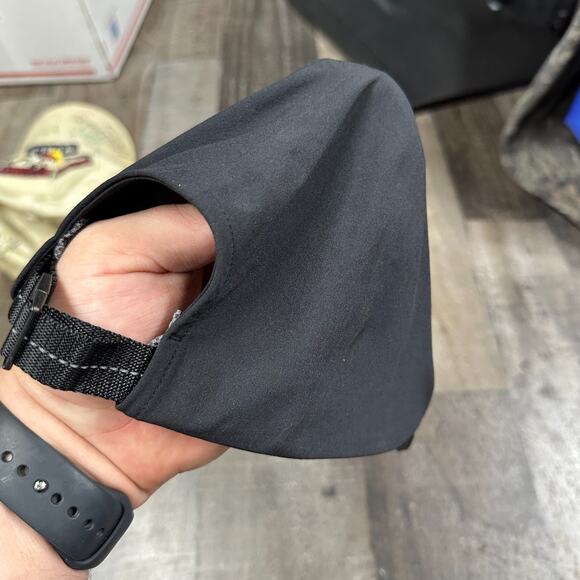 LULULEMON Black HatsAdjustable Straps Gym L/XL Black/Red With A Logo - Picture 3 of 11